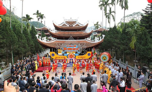Lễ hội chùa hương năm 2019 không tăng giá vé tham quan vé đò