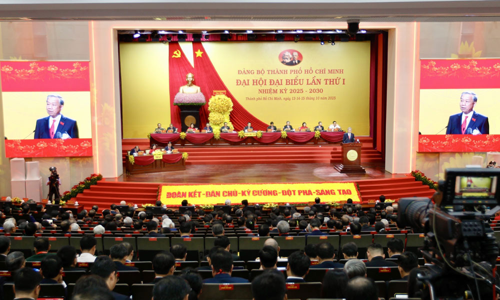 Đồng chí Tổng Bí thư Tô Lâm phát biểu chỉ đạo đại hội.