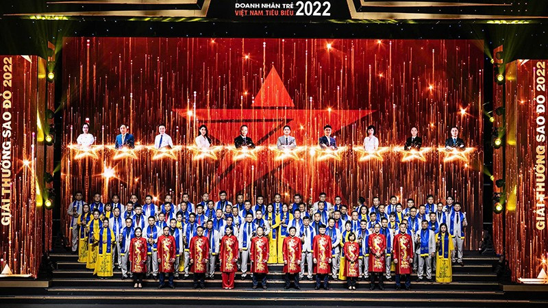 Các Sao Đỏ-Doanh nhân trẻ Việt Nam tiêu biểu năm 2022.