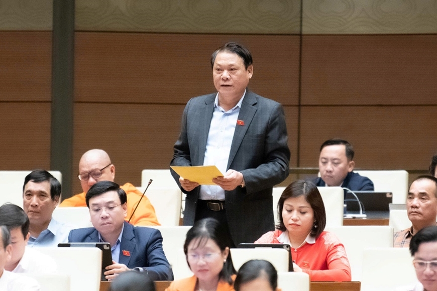 Đại biểu Nguyễn Thành Nam (đoàn Phú Thọ) phát biểu thảo luận.