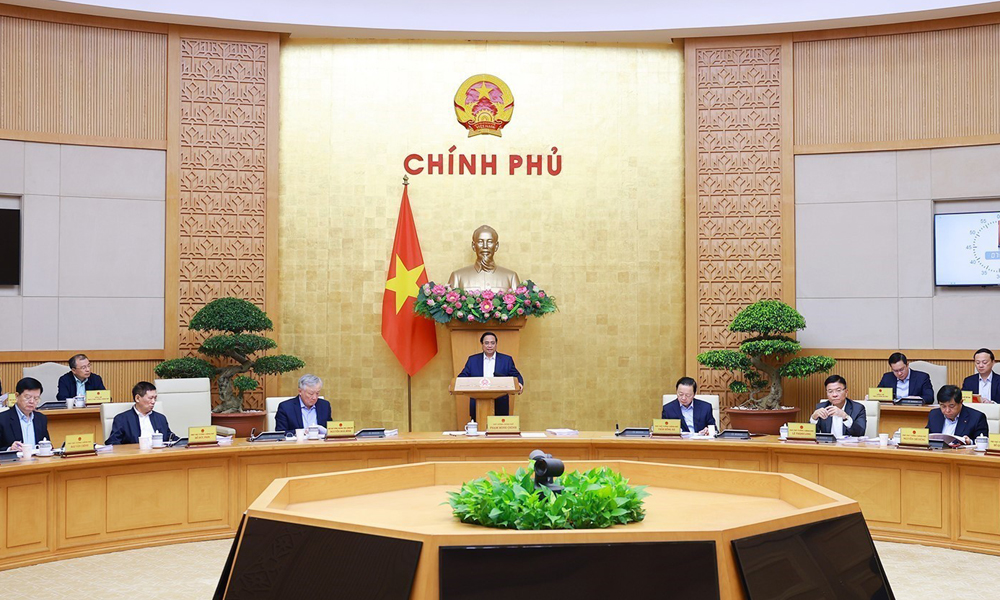 Thủ tướng Phạm Minh Chính chủ trì phiên họp Chính phủ tháng 11. Ảnh: TTXVN