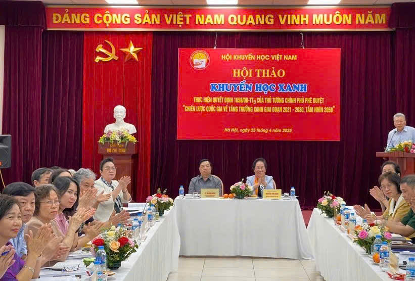 Hội Khuyến học Việt Nam tổ chức Hội thảo Khuyến học xanh – nhằm thực hiện Quyết định 1658/QĐ-TTg của Thủ tướng Chính phủ phê duyệt “Chiến lược quốc gia về tăng trưởng xanh giai đoạn 2021-2030, tầm nhìn 2050”.