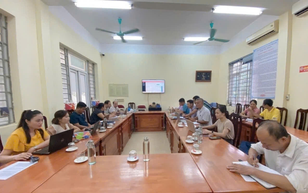 Ảnh: Tại hội nghị tập huấn 
