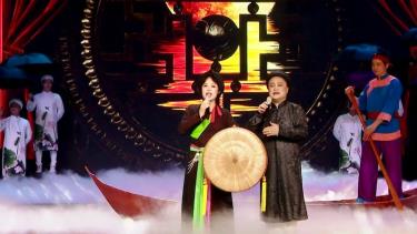 Phim tài liệu “Người giữ hồn di sản” tôn vinh cống hiến bền bỉ của Giáo sư, Tiến sĩ, nghệ sĩ Chu Bảo Quế trên hành trình gìn giữ, lan tỏa giá trị dân ca quan họ. (Ảnh: NHÀ SẢN XUẤT)