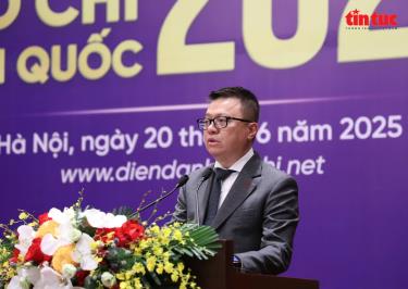 Ông Lê Quốc Minh, Ủy viên Trung ương Đảng, Phó ban Tuyên giáo và Dân vận Trung ương, Chủ tịch Hội Nhà báo Việt Nam, Tổng biên tập báo Nhân dân phát biểu bế mạc diễn đàn.
